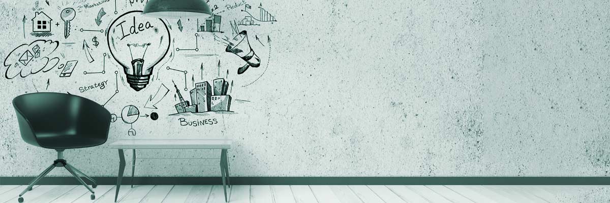 Silla de oficina y de fondo una pared como varios conceptos como estrategia, negocios, marketing...