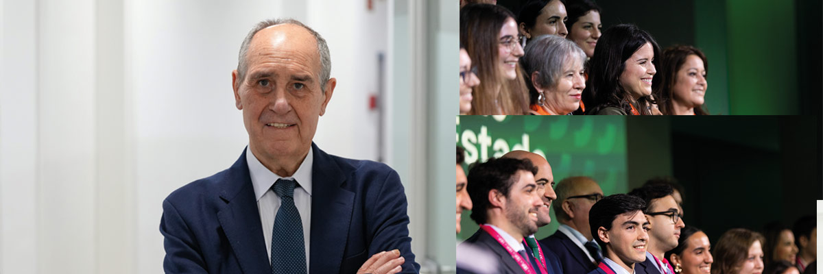 Foto de Roque de las Heras y grupo de opositores