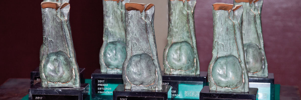 Premio Estudios Financieros